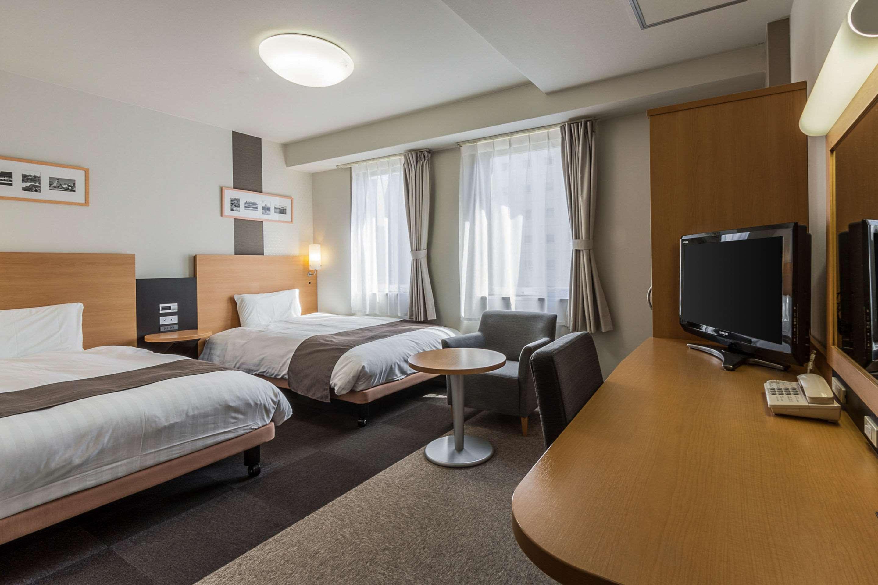 Hotel Comfort Otemachi 3*