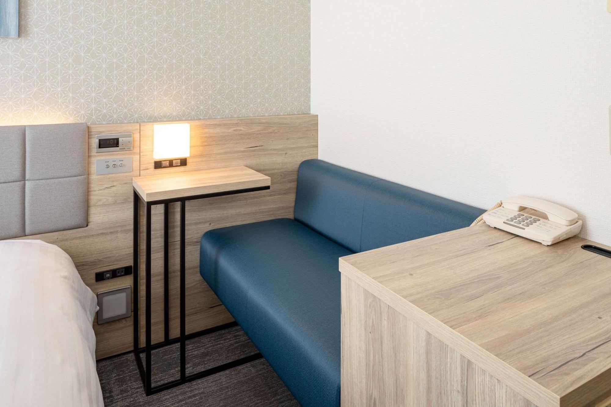 Comfort Otemachi 3*