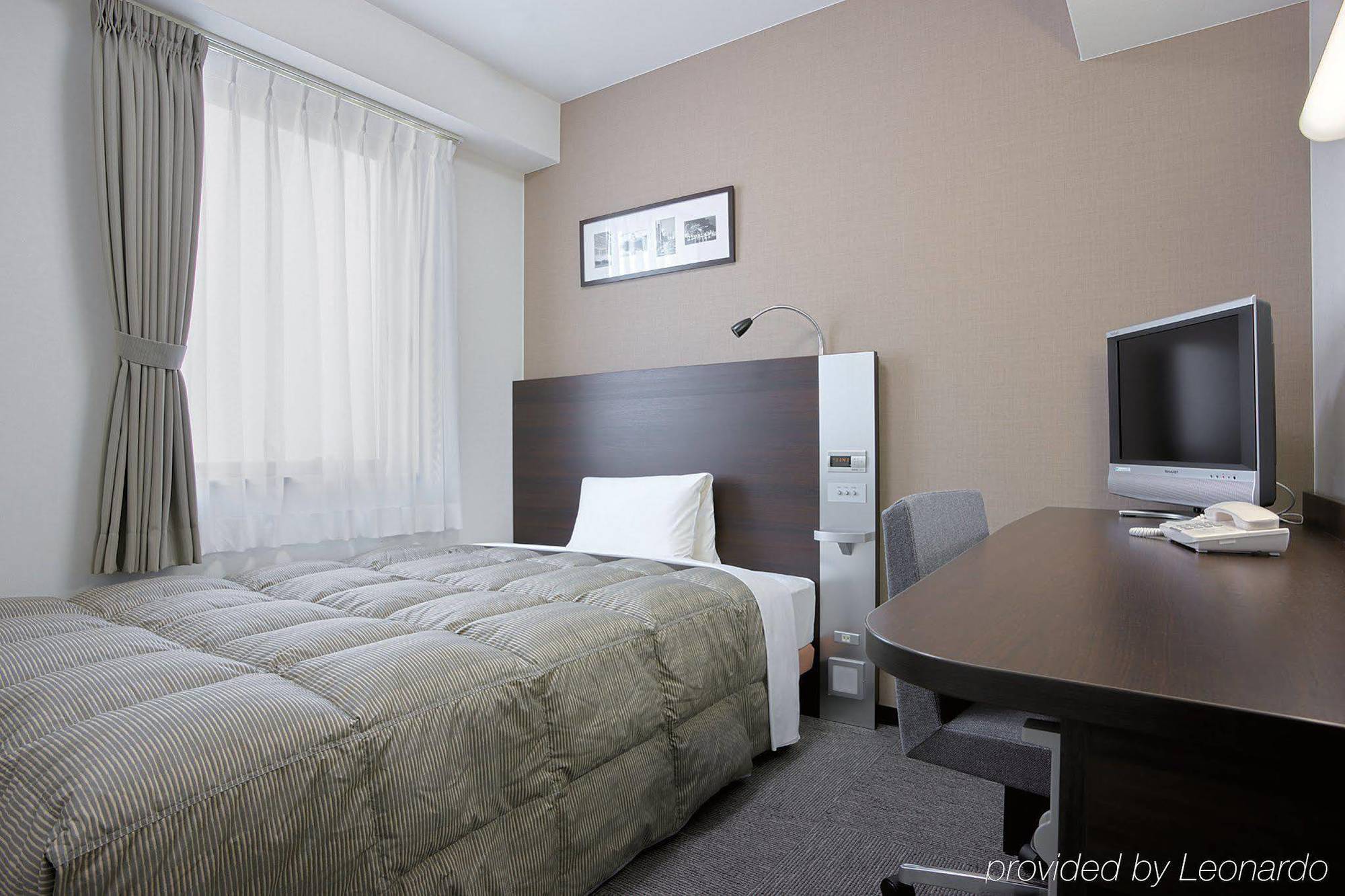 酒店 Comfort Otemachi 3*